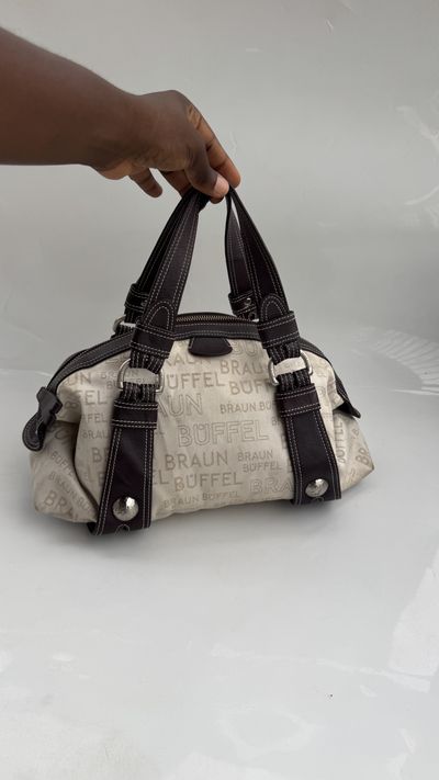 Braun Büffel Logo Print Satchel