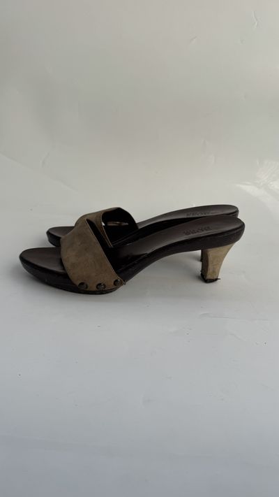Vintage heel 1 