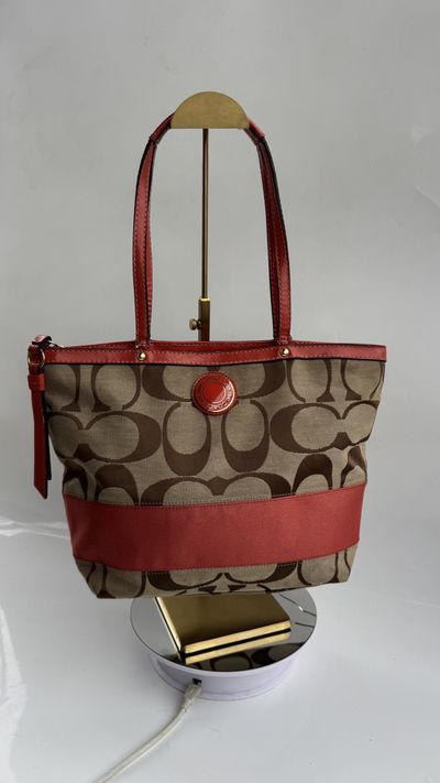 Coach Signature Tote (Coral Trim)
